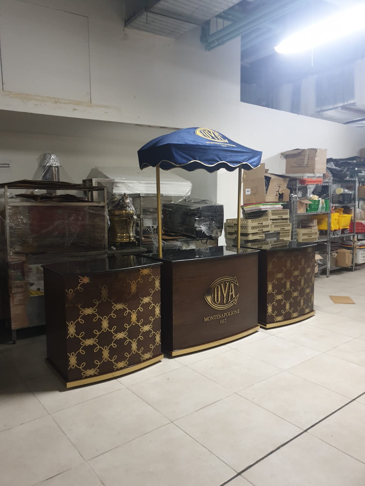 Fabricated retail kiosk project